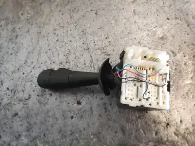 Peça sobressalente para automóvel em segunda mão comutador de limpa vidros por renault captur life referências oem iam 255676085r  