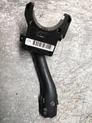 Pièce détachée automobile d'occasion Commande D'essuie Glace pour VOLKSWAGEN PASSAT B5.5 VARIANT (3B6) 1.9 TDI Références OEM IAM 4BO953503H  