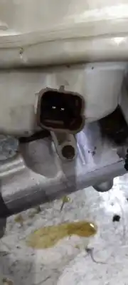 Peça sobressalente para automóvel em segunda mão bomba de travões por citroen c3 1.1 collection referências oem iam 25419579  