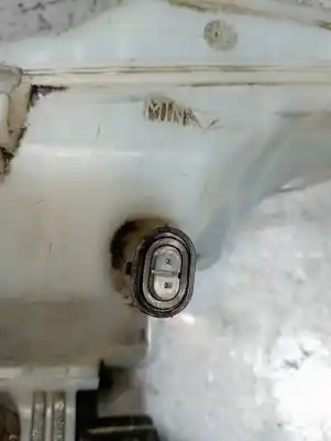 Peça sobressalente para automóvel em segunda mão bomba de travões por fiat doblo active referências oem iam 0204051107  