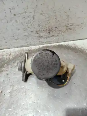 Pezzo di ricambio per auto di seconda mano pompa freni per isuzu trooper ubs 52 riferimenti oem iam   