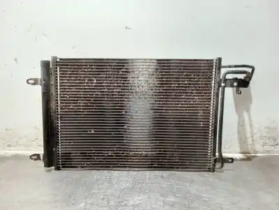 Peça sobressalente para automóvel em segunda mão condensador / radiador de ar condicionado por seat leon (1p1) leon (1p1) (2005 - 2012) referências oem iam 
