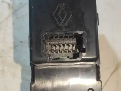 Second-hand car spare part multifunction switch for renault zoe limited 72 cv / 53 kw oem iam references 253b08825r l4190409 e1067640