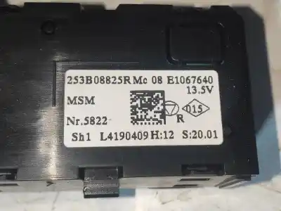 Second-hand car spare part multifunction switch for renault zoe limited 72 cv / 53 kw oem iam references 253b08825r l4190409 e1067640