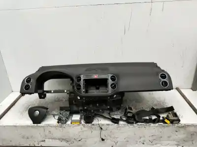 Автозапчасти б/у КОМПЛЕКТ ПОДУШКИ БЕЗОПАСНОСТИ за VOLKSWAGEN GOLF PLUS V (5M1, 521) 2.0 TDI 16V ссылки OEM IAM   