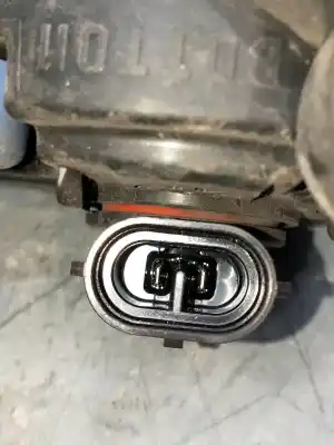 Second-hand car spare part right fog light for citroen c4 picasso exclusive oem iam references 9687410080  89107181