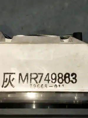 Автозапчастина б/у панель інструментів для mitsubishi montero (v20/v40) 2500 td gl посилання на oem iam mr749863 79668011  