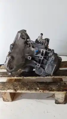 Recambio de automóvil de segunda mano de CAJA CAMBIOS para OPEL VECTRA B (J96)  referencias OEM IAM F17W419 A13612 