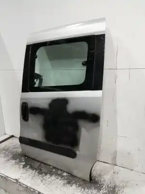 Peça sobressalente para automóvel em segunda mão porta de correr esquerda por opel combo d-y17ct referências oem iam  6p 2018 