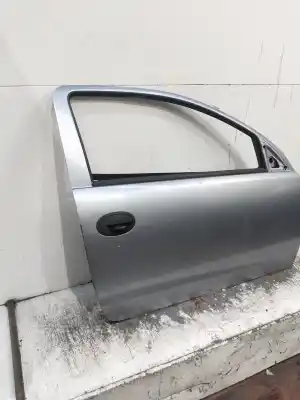 Автозапчастина б/у передні праві двері для opel corsa c (x01) 1.2 (f08, f68) посилання на oem iam   
