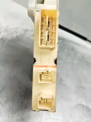 Peça sobressalente para automóvel em segunda mão elevador de vidros dianteiro direito por citroen c4 coupe vtr referências oem iam 9657133880 9681577380 