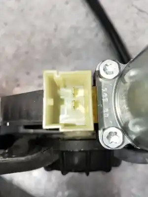 Peça sobressalente para automóvel em segunda mão elevador de vidros dianteiro direito por seat ateca (kh7) style go referências oem iam 5q0959802c  