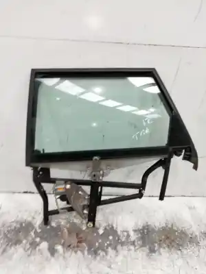 Pièce détachée automobile d'occasion LÉVE GLACE ARRIÈRE GAUCHE pour AUDI A6 AVANT (4B5) 1.9 TDI Références OEM IAM 4B0839753E  