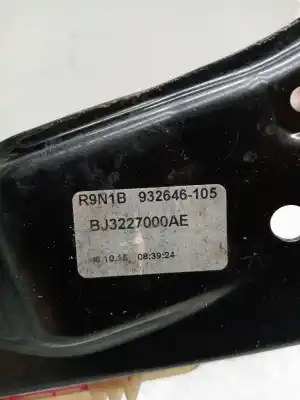 Автозапчастина б/у регулятор скла заднього правого для land rover range rover evoque (l538) 2.0 d 4x4 посилання на oem iam bj3227000ae 932646105 