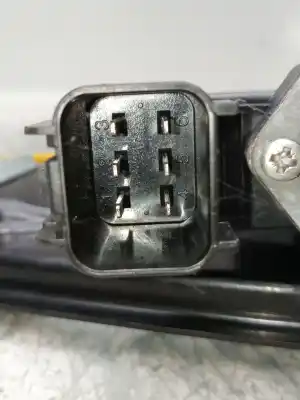 Автозапчастина б/у регулятор скла заднього правого для land rover range rover evoque (l538) 2.0 d 4x4 посилання на oem iam bj3227000ae 932646105 