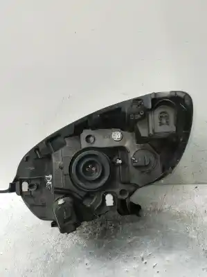Second-hand car spare part right headlight for citroen c1 seduction oem iam references 89092916  
