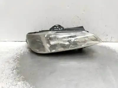 Peça sobressalente para automóvel em segunda mão FAROL / FAROLIM DIREITO por PEUGEOT 406 (8B) 1.9 TD Referências OEM IAM 0301037022  