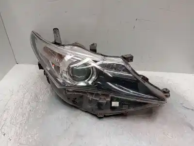 Peça sobressalente para automóvel em segunda mão farol / farolim direito por toyota auris (_e18_) 1.3 (nre180_) referências oem iam 89909424