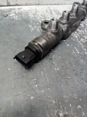 Автозапчасти б/у рампа инжектора за land rover range rover evoque (l538) 2.0 d 4x4 ссылки oem iam 0445214332  g4d39d280aa