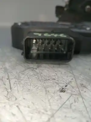 Автозапчастина б/у передній правий центральний замок для land rover range rover evoque (l538) 2.0 d 4x4 посилання на oem iam 6w8a21812ge  