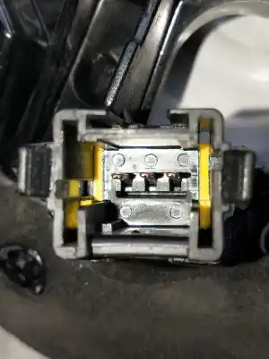 Second-hand car spare part interior rear right light for citroen c4 cactus bluehdi 100 oem iam references   