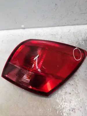 Автозапчастина б/у правий ліхтар для NISSAN QASHQAI / QASHQAI +2 I (J10, NJ10, JJ10E) 1.6 Посилання на OEM IAM    Автозапчастина б/у правий ліхтар для NISSAN QASHQAI / QASHQAI +2 I (J10, NJ10, JJ10E) 1.6 Посилання на OEM IAM