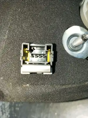 Peça sobressalente para automóvel em segunda mão farolim interior traseiro esquerdo por peugeot 308 sw ii (lc_, lj_, lr_, lx_, l4_) 1.5 bluehdi 130 referências oem iam 90019030  