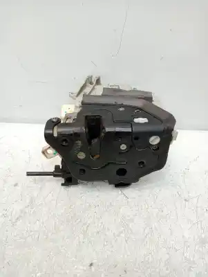 Pezzo di ricambio per auto di seconda mano Motore Chiusura Centrale Anteriore Destro per AUDI Q7 (4L) V6 3.0 TDI (176kW) clean diesel Ambiente Riferimenti OEM IAM 8J1837016C  