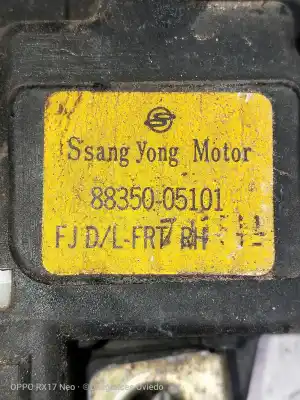 Second-hand car spare part front right central locking system for ssangyong korando 2.9 d oem iam references 8835005101  