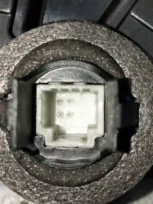 Second-hand car spare part front right central locking system for renault captur ii 1.0 oem iam references 805024067r  