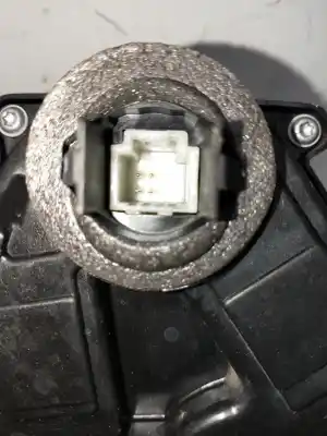 Peça sobressalente para automóvel em segunda mão motor de fechadura central traseiro esquerdo por renault captur ii 1.0 referências oem iam 825031538r  