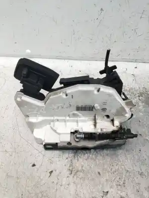 Pezzo di ricambio per auto di seconda mano motore chiusura centrale posteriore destro per seat leon (5f1) style riferimenti oem iam 5k4839016q