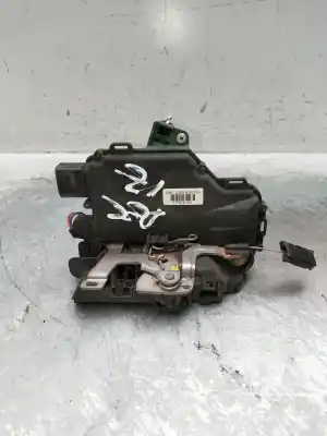 Автозапчастина б/у лівий передній двиг центрального замкування для seat leon (1m1) 1.9 tdi посилання на oem iam c3b1837015q  