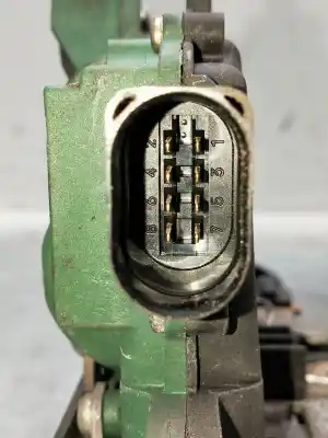 Автозапчастина б/у лівий передній двиг центрального замкування для seat leon (1m1) 1.9 tdi посилання на oem iam c3b1837015q  