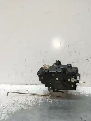 Pezzo di ricambio per auto di seconda mano motore chiusura centrale anteriore sinistro per audi a4 b6 avant (8e5) 2.0 riferimenti oem iam 4b1837015g