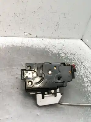 Second-hand car spare part front right central locking system for audi a4 b6 avant (8e5) 2.0 oem iam references 8e1837016c  