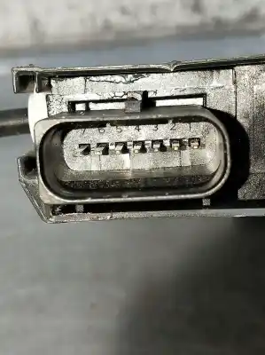 Second-hand car spare part front right central locking system for peugeot 308 sw ii (lc_, lj_, lr_, lx_, l4_) 1.5 bluehdi 130 oem iam references 9810309380  