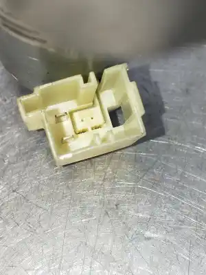 Second-hand car spare part tailgate central locking system  for audi a4 avant (8w5) advanced edition oem iam references 8w9827852a  