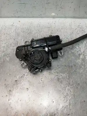 Peça sobressalente para automóvel em segunda mão motor de fechadura central mala por audi a4 avant (8w5) sport edition quattro referências oem iam 3v5827887a