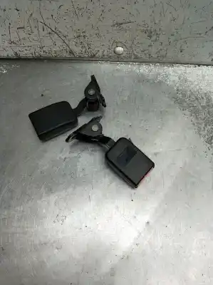 Автозапчастина б/у комплект задніх ременів для peugeot 407 coupé (6c_) 2.7 hdi посилання на oem iam 6100040  