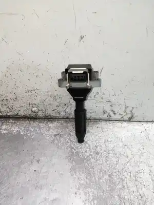Автозапчастина б/у  для AUDI A8 (D2)  Посилання на OEM IAM 077905105  0040100012