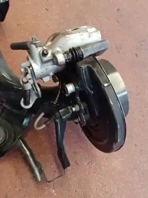 Second-hand car spare part rear axle for skoda octavia iii (5e3, nl3, nr3) 2.0 tdi oem iam references   