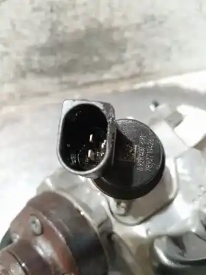 Peça sobressalente para automóvel em segunda mão bomba de injeção por bmw serie 3 coupe (e92) 320d referências oem iam 779787402  0445010506