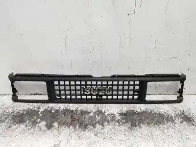 Second-hand car spare part front grille for isuzu trooper ubs 52 oem iam references 