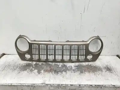 Tweedehands auto-onderdeel voorgrill voor jeep cherokee (kj) 2.8 crd cat oem iam-referenties 