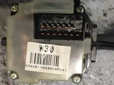 Pezzo di ricambio per auto di seconda mano comando pulito per kia cee´d active riferimenti oem iam 934201h300  