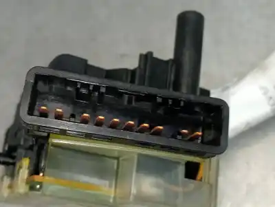 Pezzo di ricambio per auto di seconda mano comando pulito per kia rio 1.5 crdi ex2 riferimenti oem iam   