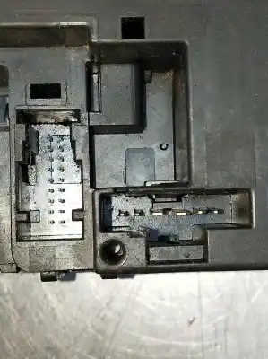 Pezzo di ricambio per auto di seconda mano comando pulito per renault clio iii exception riferimenti oem iam 88103006507  0345070402