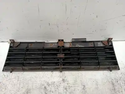 Автозапчасти б/у передняя решетка за mitsubishi montero (l040) 2500 td ссылки oem iam   