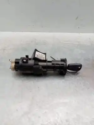 Peça sobressalente para automóvel em segunda mão Comutador De Ignição por FIAT PANDA (169) 1.1 8V Referências OEM IAM 00468453610 61027500  